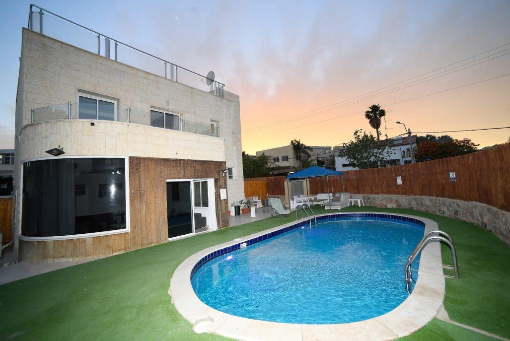 גארדן בוטיק VIP דרום  13  נופש - וי פור ויקיישן - V for Vacation