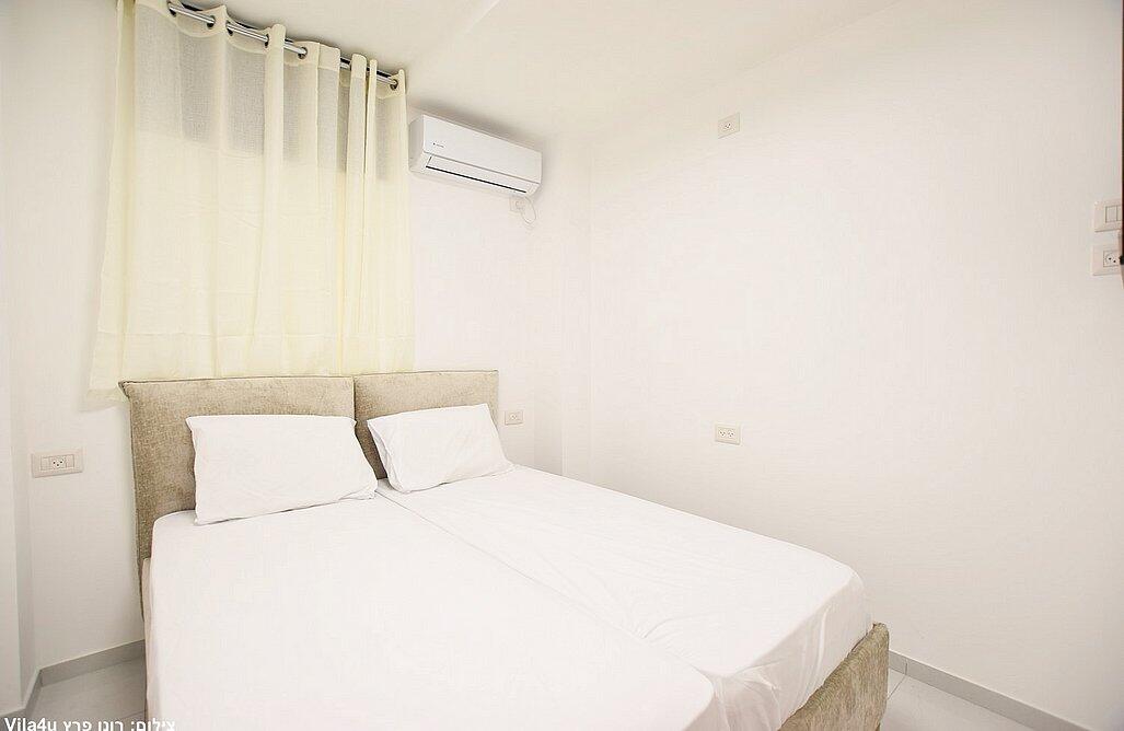 וילה עץ האילן מרכז  14  נופש - וי פור ויקיישן - V for Vacation