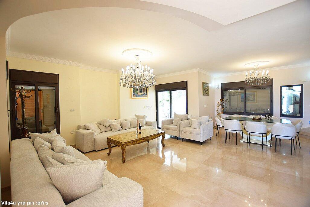 וילה רוז פרימיום צפון  8  נופש - וי פור ויקיישן - V for Vacation