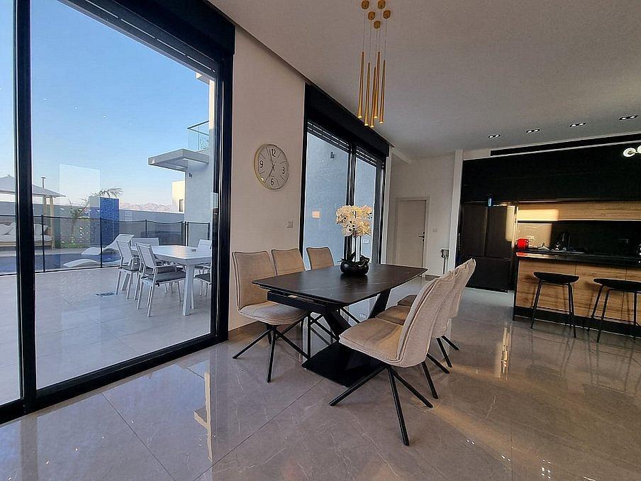 וילה אסטילו אילת דרום  9  נופש - וי פור ויקיישן - V for Vacation