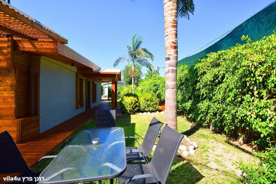 קסם הרימון מרכז  12  נופש - וי פור ויקיישן - V for Vacation