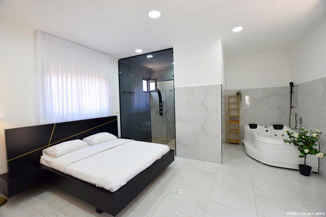 The Kings Place - אחוזת המלכים צפון  6  נופש - וי פור ויקיישן - V for Vacation