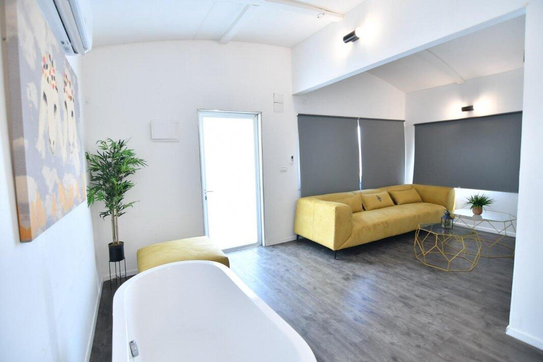 שדות אירוח בטבע מרכז  12  נופש - וי פור ויקיישן - V for Vacation