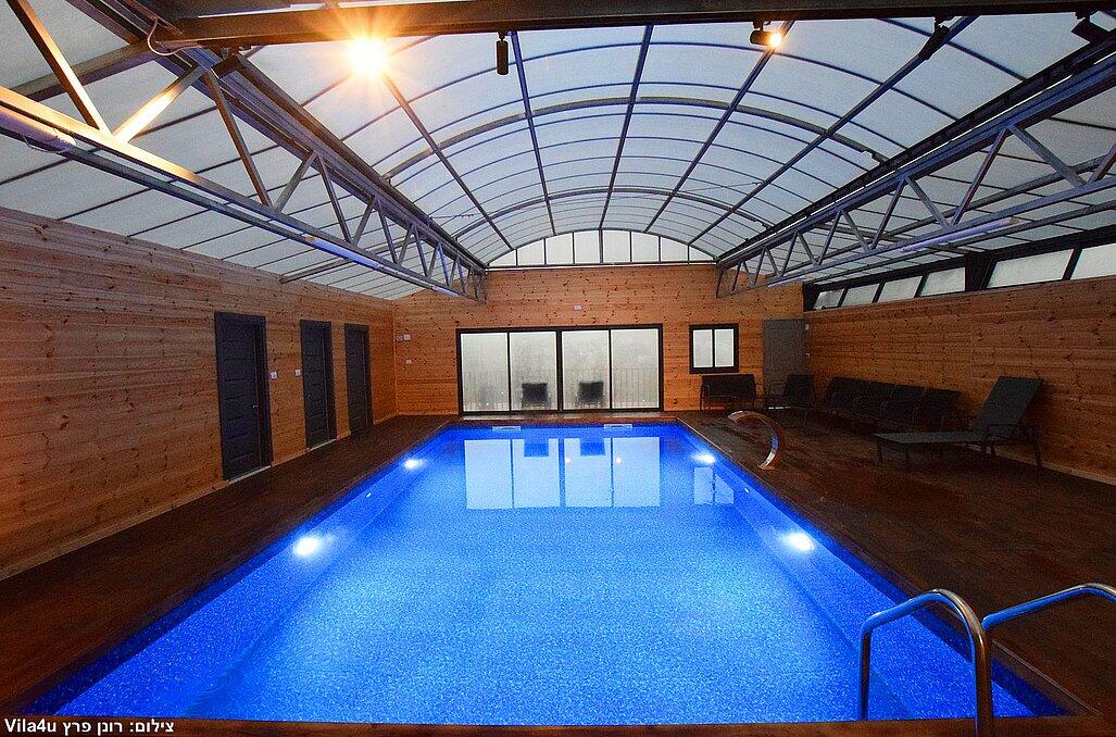 אדם ויליג צפון  2  נופש - וי פור ויקיישן - V for Vacation