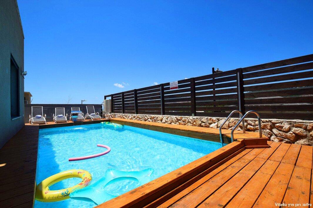 אחוזת אפנדי צפון  15  נופש - וי פור ויקיישן - V for Vacation