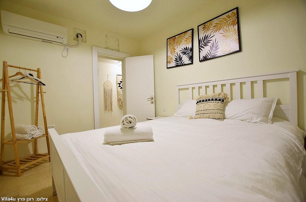 וילה אלסוס צפון  17  נופש - וי פור ויקיישן - V for Vacation