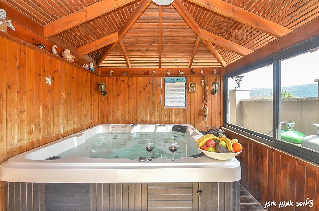 צימר אל מול הזריחה צפון  3  נופש - וי פור ויקיישן - V for Vacation