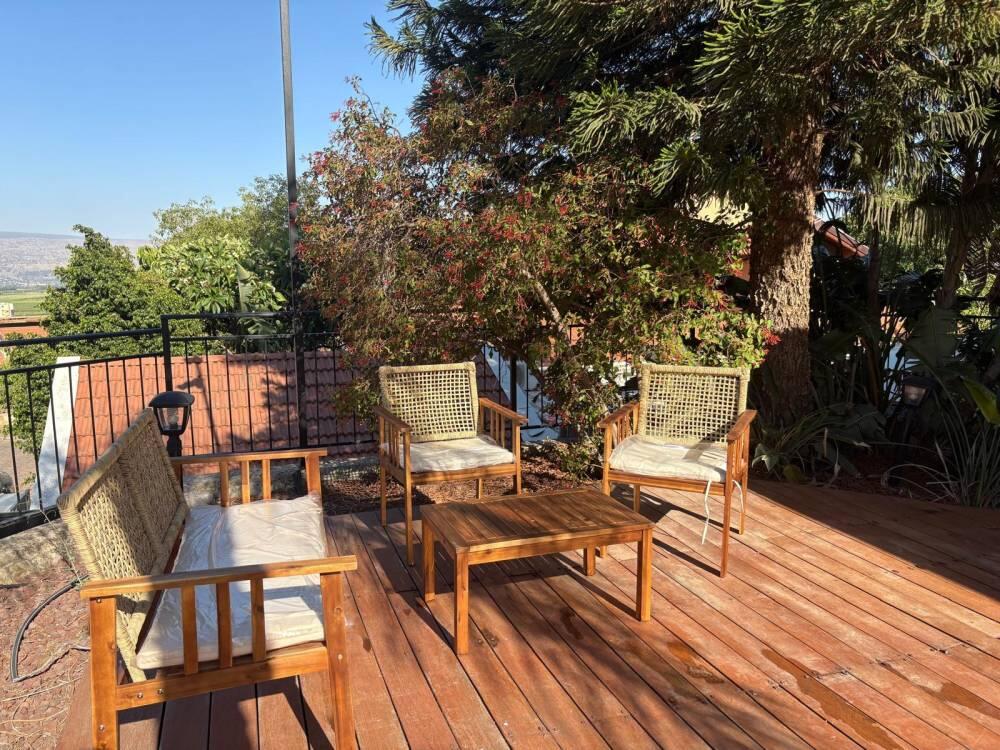 וילה נוף להרים צפון  27  נופש - וי פור ויקיישן - V for Vacation