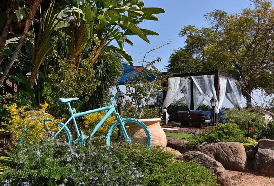 אחוזת מול כנרת צפון  7  נופש - וי פור ויקיישן - V for Vacation