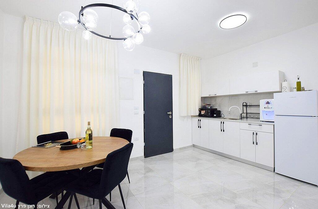 סוויטות אמור בגליל צפון  17  נופש - וי פור ויקיישן - V for Vacation