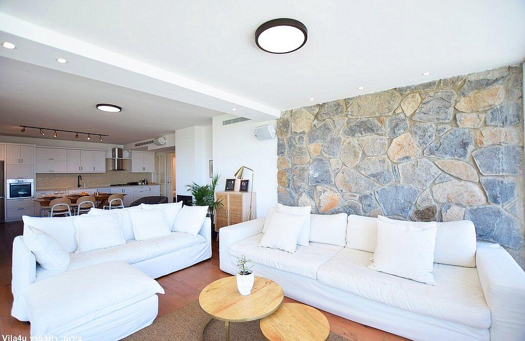 וילה בליס - Villa Bliss צפון  26  נופש - וי פור ויקיישן - V for Vacation