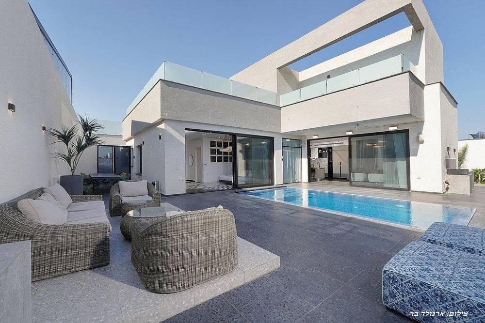 וילה אריא סינמה צפון  4  נופש - וי פור ויקיישן - V for Vacation