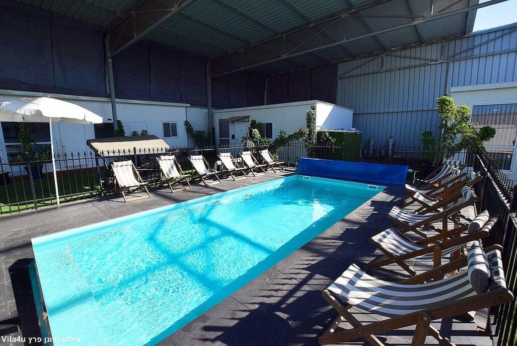 קומראן ריזורט דרום  15  נופש - וי פור ויקיישן - V for Vacation