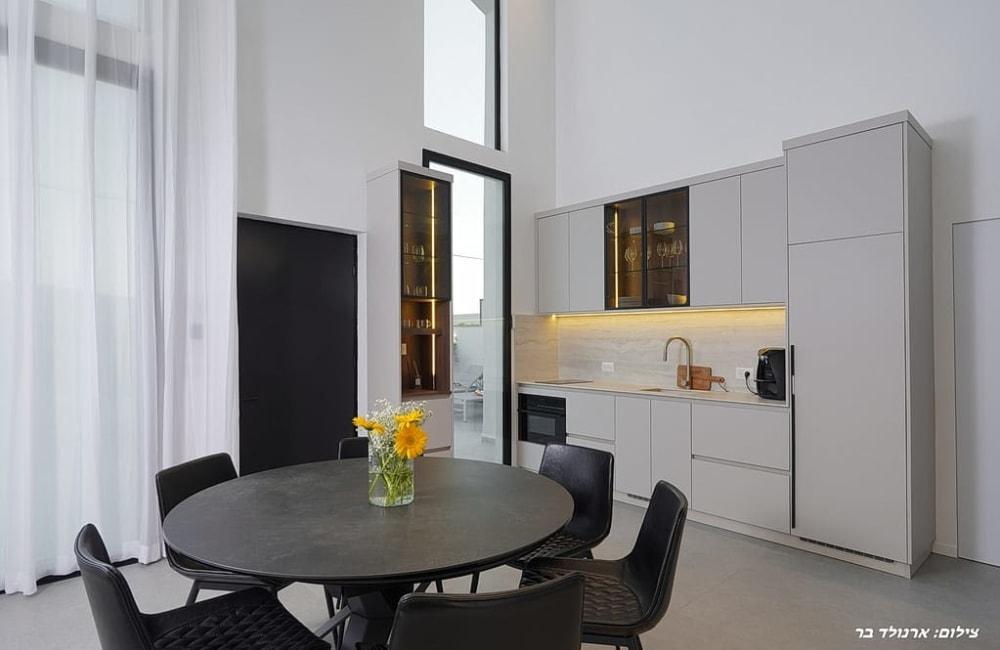 אחוזת קומו בוטיק - Como Boutique צפון  44  נופש - וי פור ויקיישן - V for Vacation