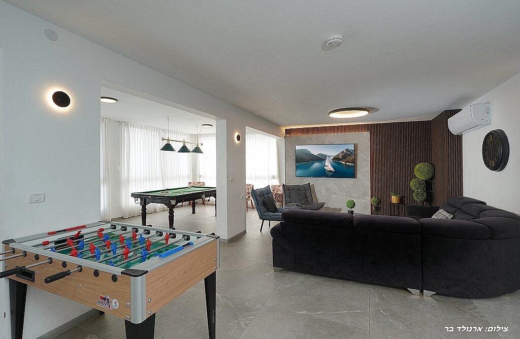 וילה יהלי צפון  8  נופש - וי פור ויקיישן - V for Vacation