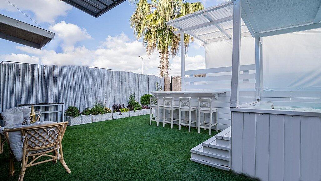 מתחם אופוריה אור עקיבא מרכז  15  נופש - וי פור ויקיישן - V for Vacation