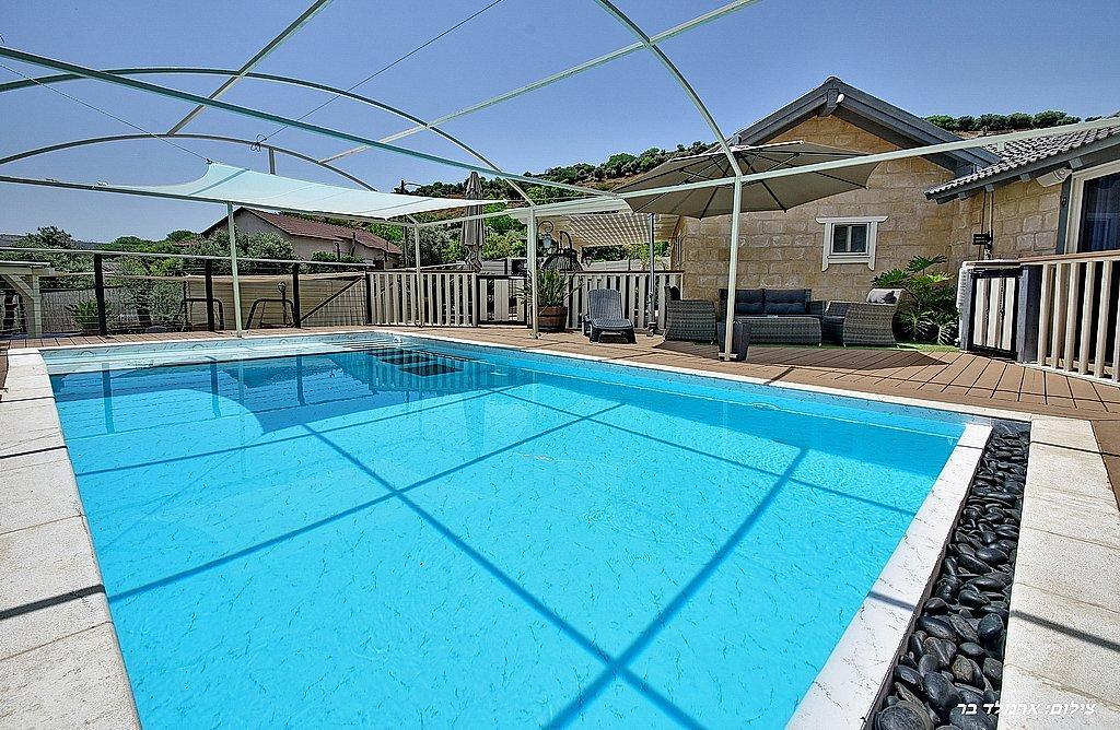 אחוזת נטלי צפון  32  נופש - וי פור ויקיישן - V for Vacation