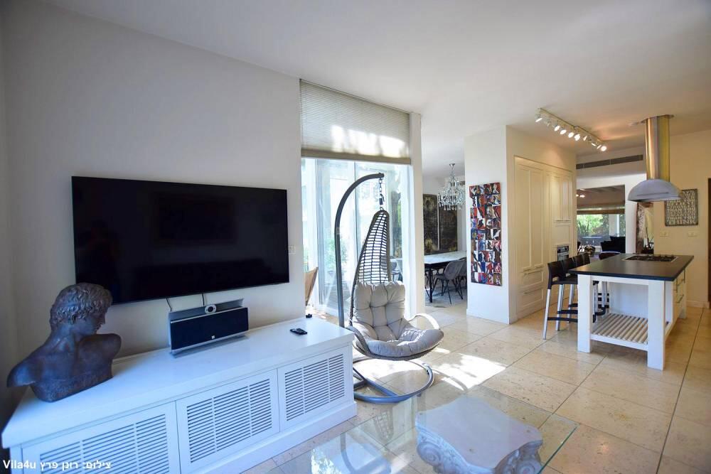 וילה מורן מרכז  15  נופש - וי פור ויקיישן - V for Vacation