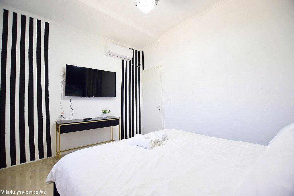 אחוזת אלונים ירכא צפון  11  נופש - וי פור ויקיישן - V for Vacation