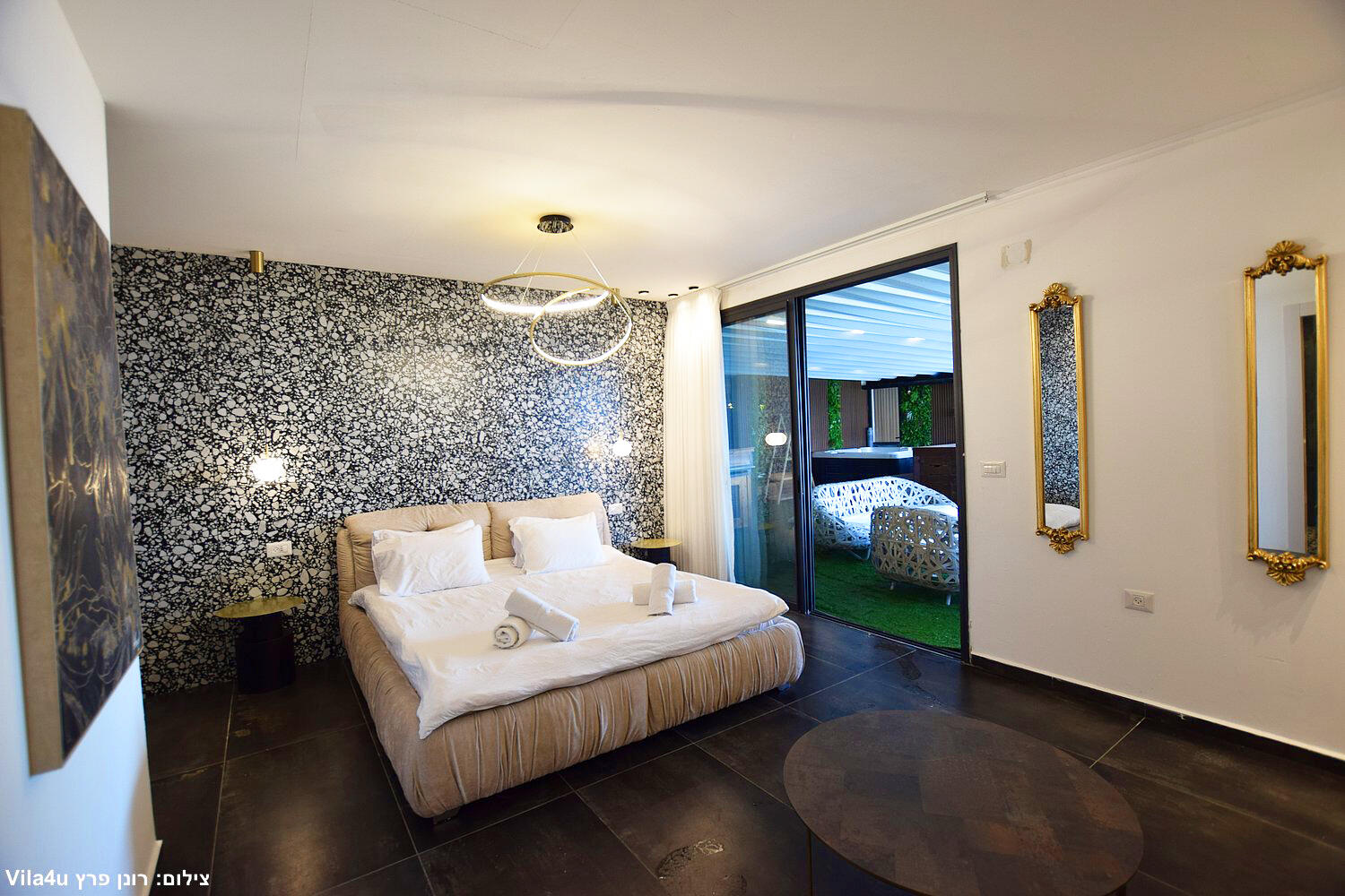 וילה קינג רפאל צפון  32  נופש - וי פור ויקיישן - V for Vacation