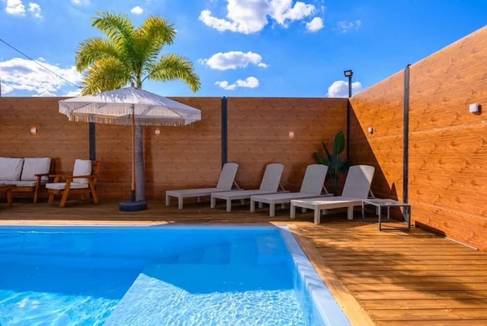 וילה קאסה מורה - Casa Mora מרכז  7  נופש - וי פור ויקיישן - V for Vacation