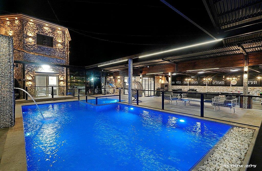 אחוזת הסלעים צפון  3  נופש - וי פור ויקיישן - V for Vacation