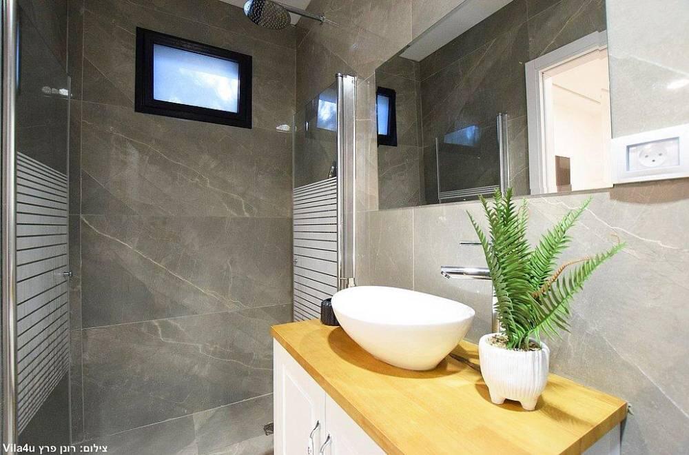 אחוזת בנימינה מרכז  16  נופש - וי פור ויקיישן - V for Vacation