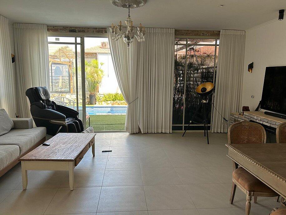 גן עדן בשרון מרכז  9  נופש - וי פור ויקיישן - V for Vacation