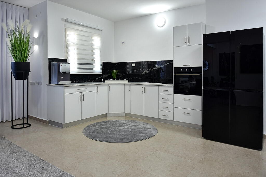 וילה קינג פאלאס צפון  17  נופש - וי פור ויקיישן - V for Vacation