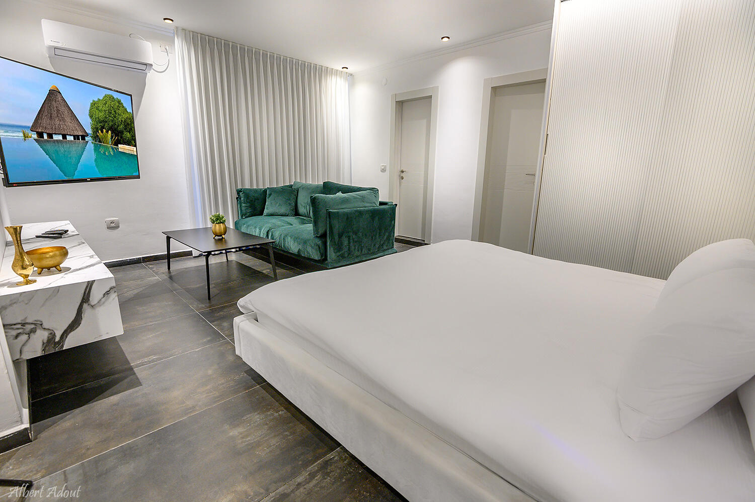 וילה קינג רפאל צפון  16  נופש - וי פור ויקיישן - V for Vacation