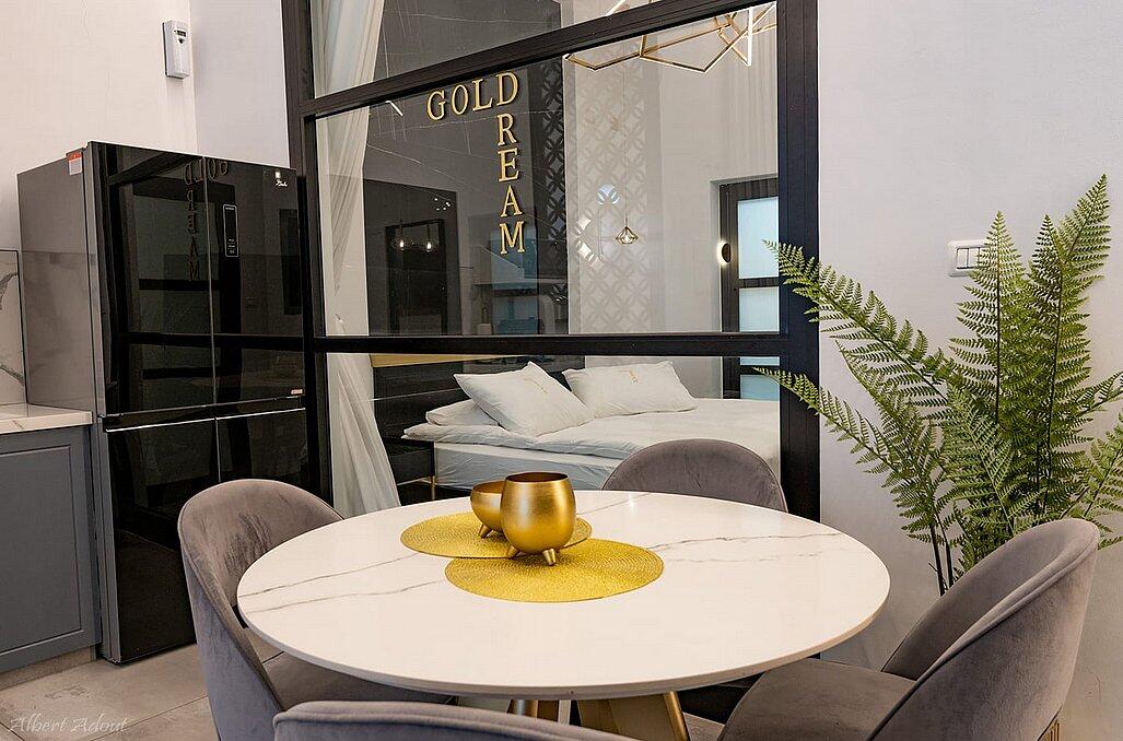 גולד דרים בוטיק צפון  18  נופש - וי פור ויקיישן - V for Vacation