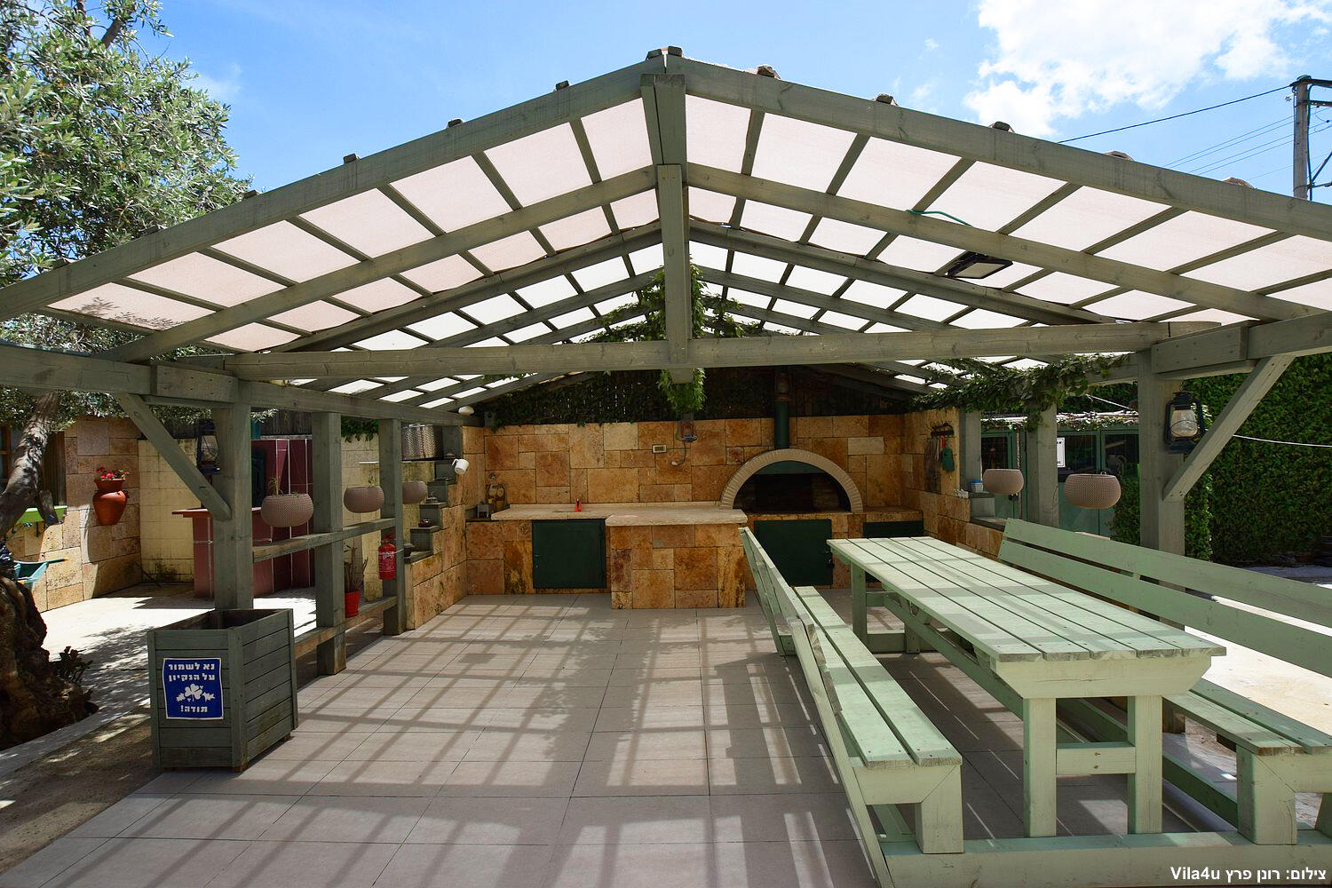 וילה מילה צפון  41  נופש - וי פור ויקיישן - V for Vacation