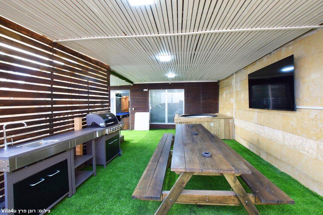 אחוזת ליאן נתניה מרכז  24  לופט 4 יו