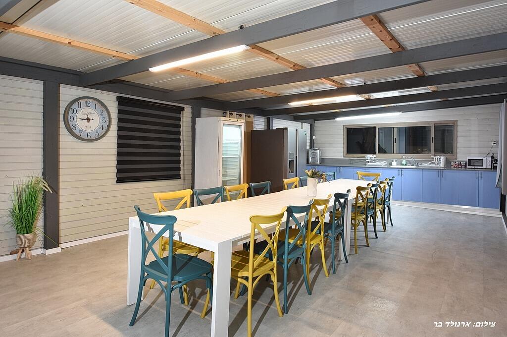 אחוזת סאנסט צפון  16  נופש - וי פור ויקיישן - V for Vacation