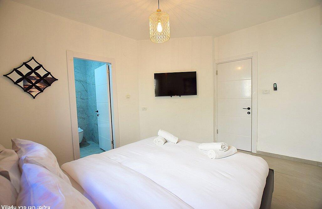 וילה גולייט צפון  23  נופש - וי פור ויקיישן - V for Vacation