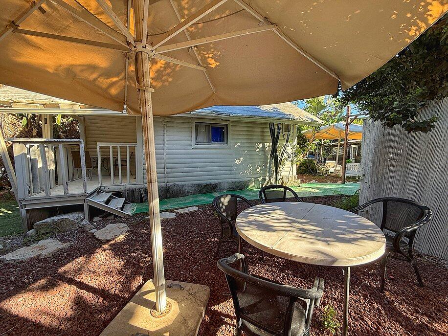 צימרים אחוזת אדר צפון  23  נופש - וי פור ויקיישן - V for Vacation