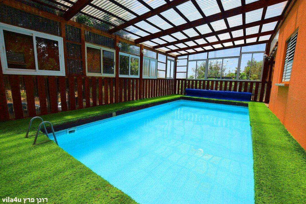 וילה מונפורט צפון  14  נופש - וי פור ויקיישן - V for Vacation