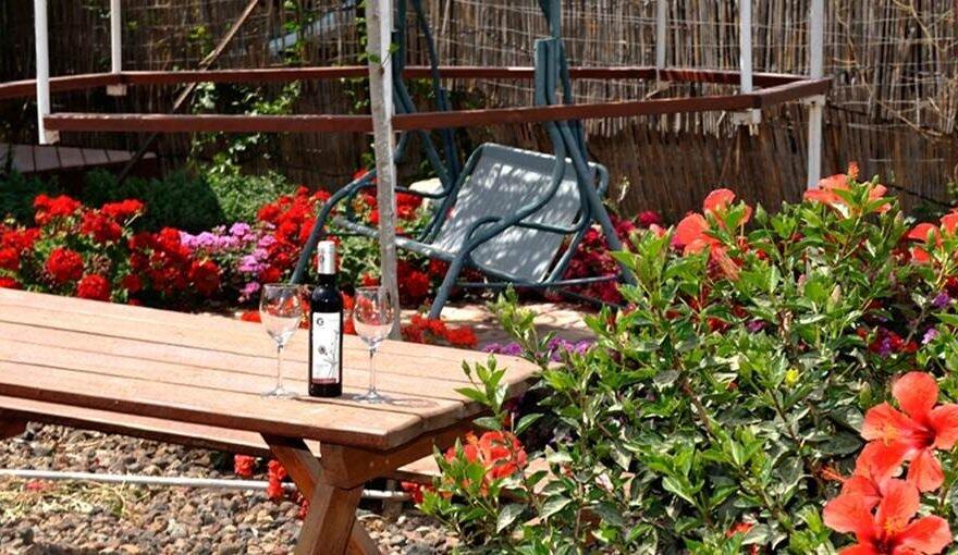 צימר בגבעה צפון  7  נופש - וי פור ויקיישן - V for Vacation