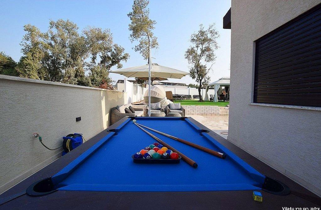 וילה סיימון רויאל צפון  17  נופש - וי פור ויקיישן - V for Vacation