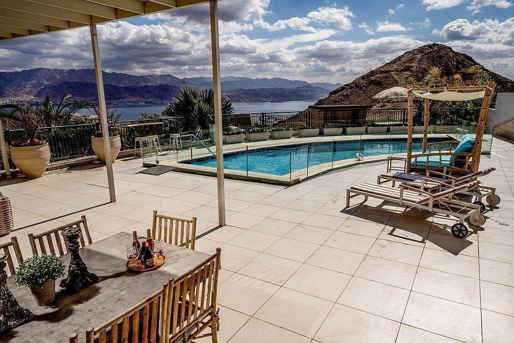 הבית על ההר אילת דרום  31  נופש - וי פור ויקיישן - V for Vacation