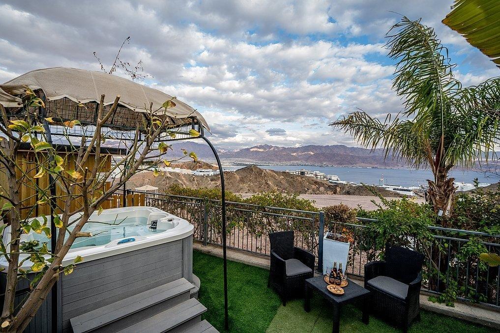 הבית על ההר אילת דרום  3  נופש - וי פור ויקיישן - V for Vacation