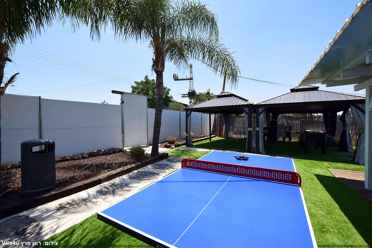 אחוזת קנה הבושם מרכז  22  נופש - וי פור ויקיישן - V for Vacation