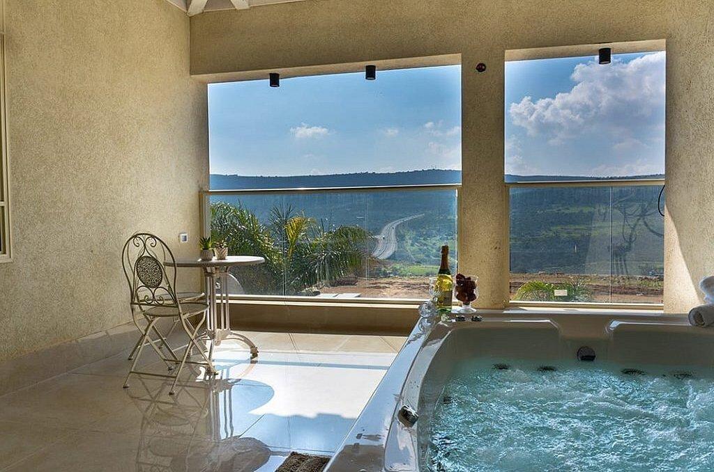 סוויטות צל תמר בכלנית צפון  12  נופש - וי פור ויקיישן - V for Vacation