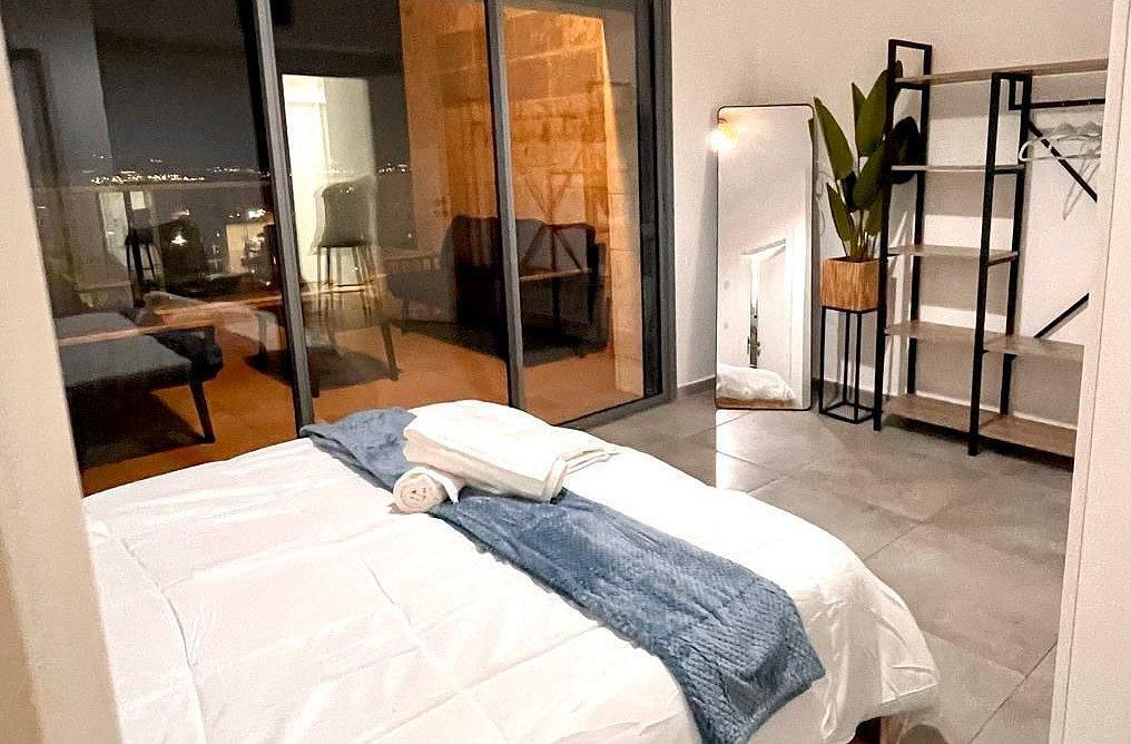 פנטהאוז מיאמי דרום  6  נופש - וי פור ויקיישן - V for Vacation