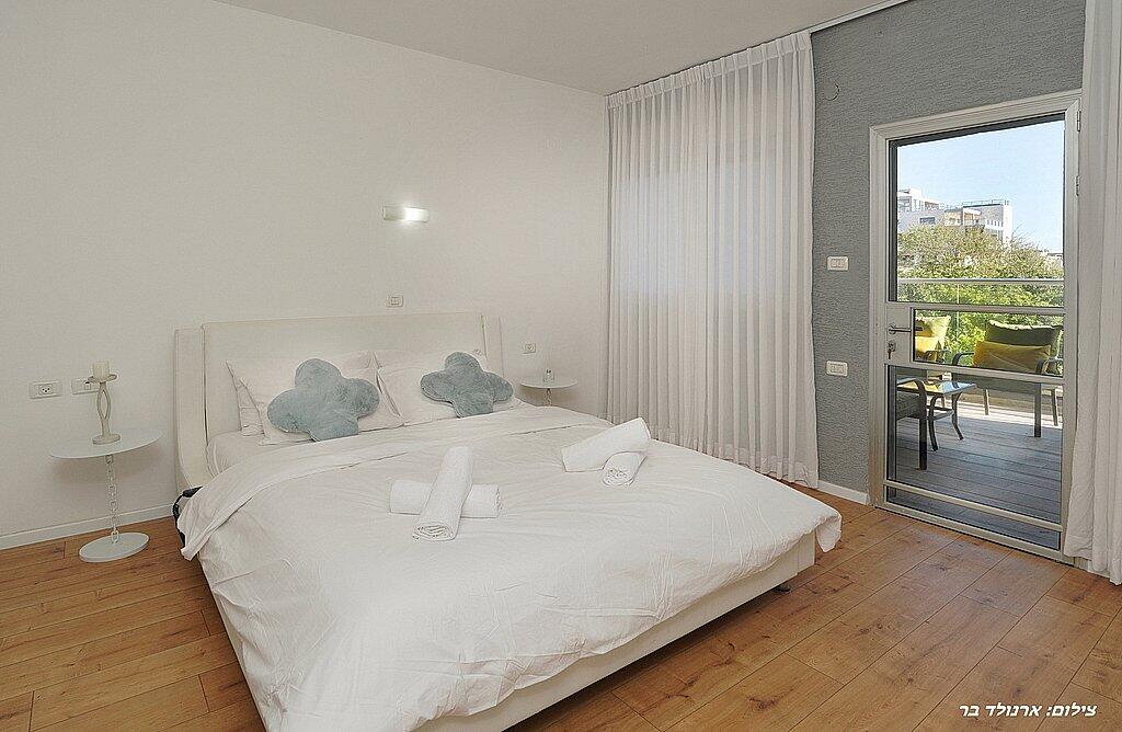 סי בוטיק נהריה צפון  12  נופש - וי פור ויקיישן - V for Vacation