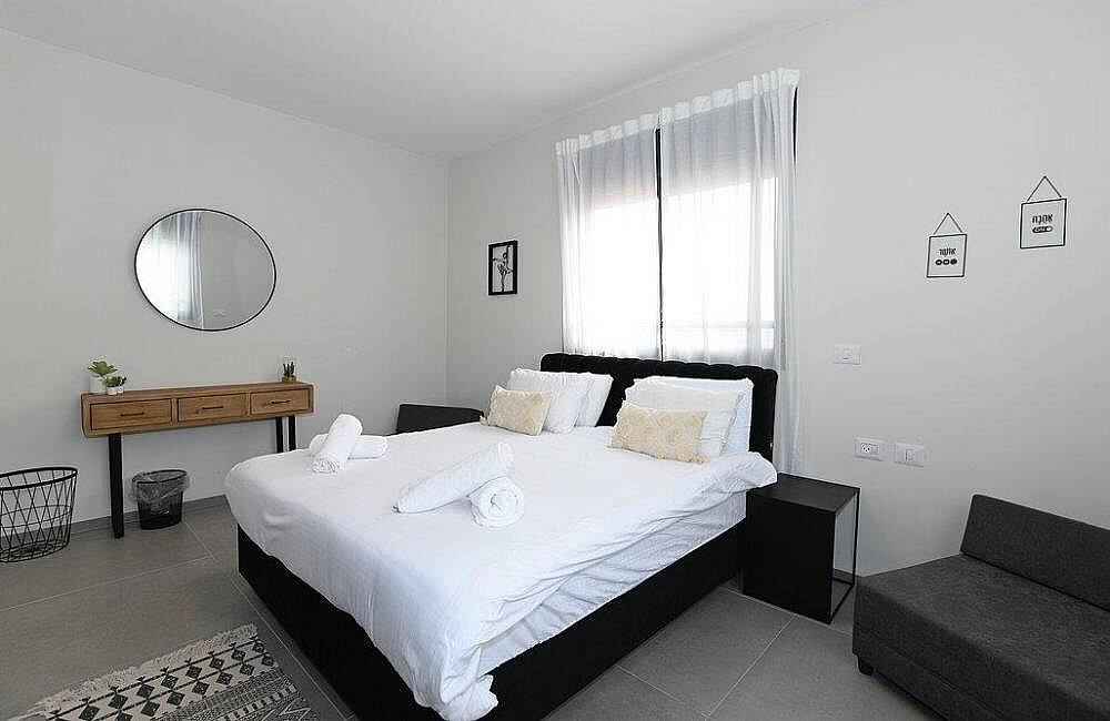 וילה לארבל - Villa LaArbel צפון  25  נופש - וי פור ויקיישן - V for Vacation