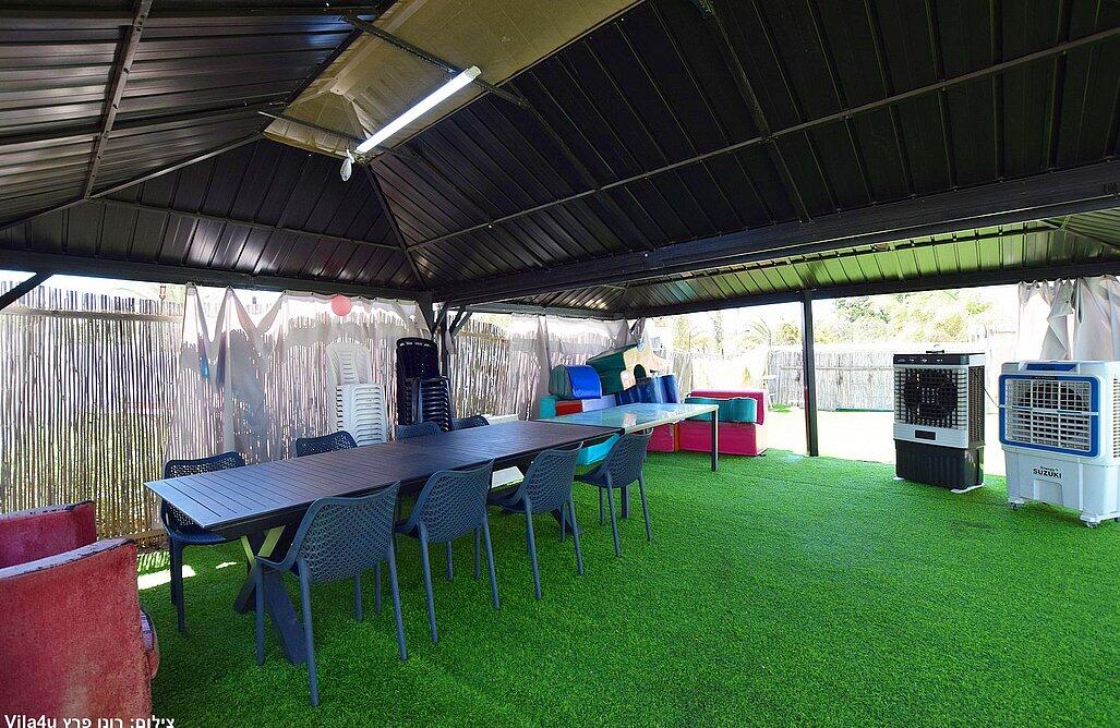 אחוזת קנה הבושם מרכז  5  נופש - וי פור ויקיישן - V for Vacation