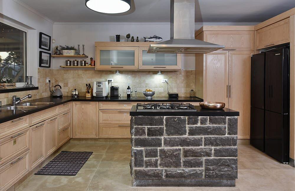 וילה מצפה הוד צפון  7  נופש - וי פור ויקיישן - V for Vacation