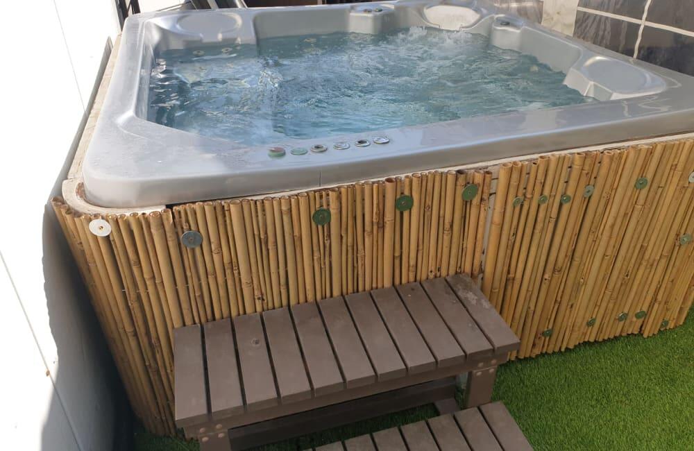 וילה קסטלו צפון  27  נופש - וי פור ויקיישן - V for Vacation