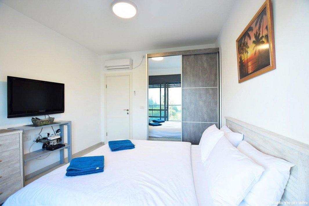 אחוזת אגם כנרת צפון  22  נופש - וי פור ויקיישן - V for Vacation